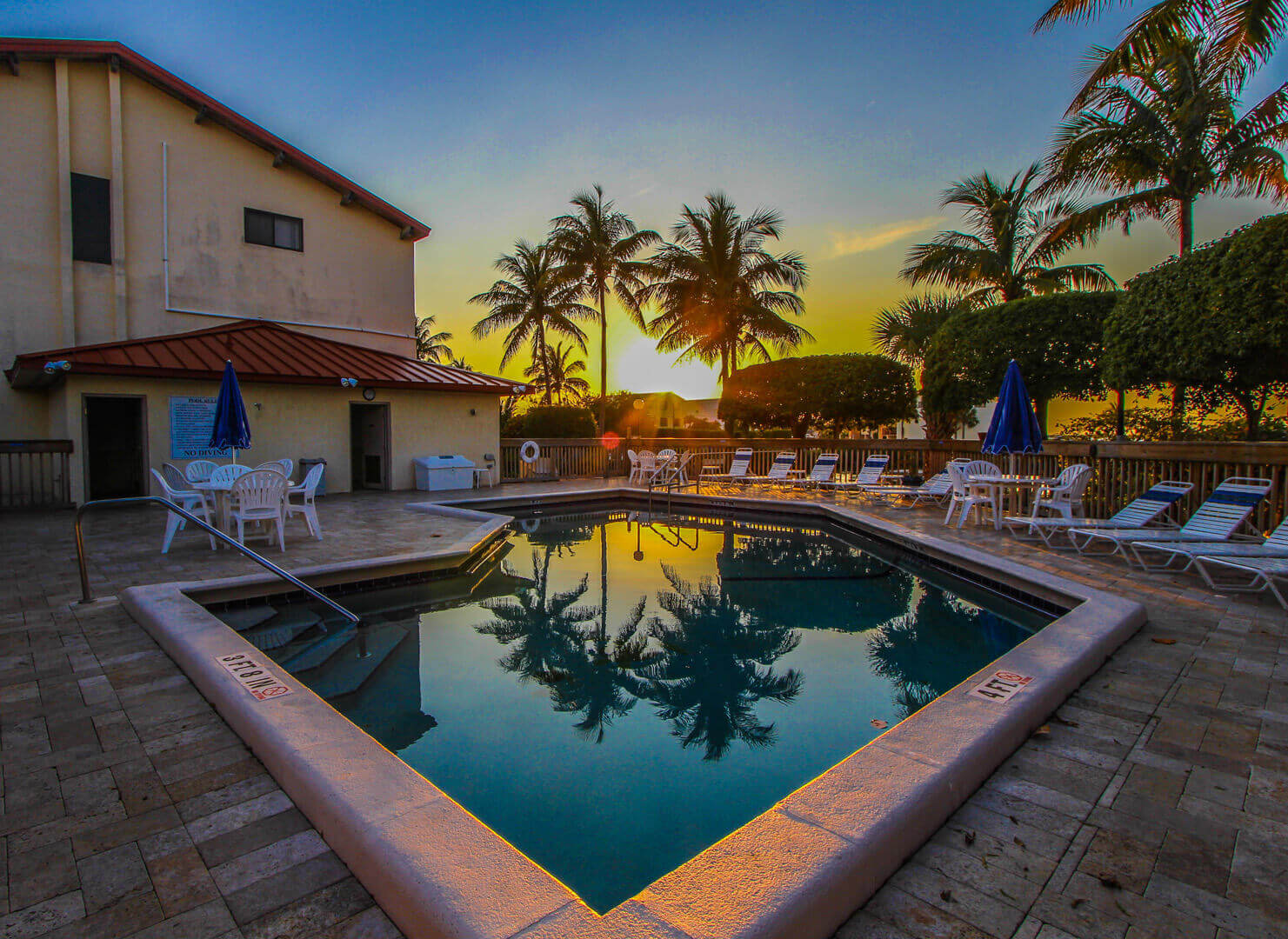 A beautiful sunset view from the pool at VRI's Florida Bay Club in Florida.